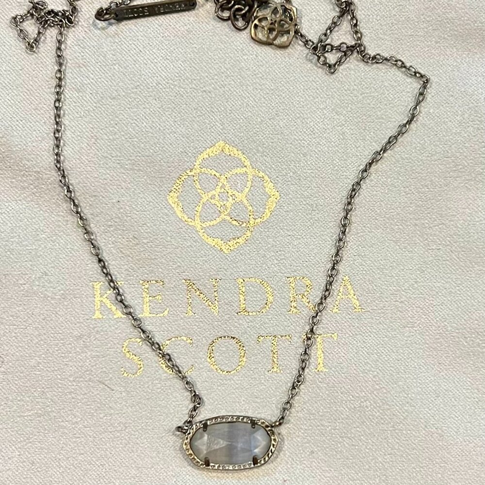Kendra Scott Elisa Necklace in Slate Grey Cats Eye